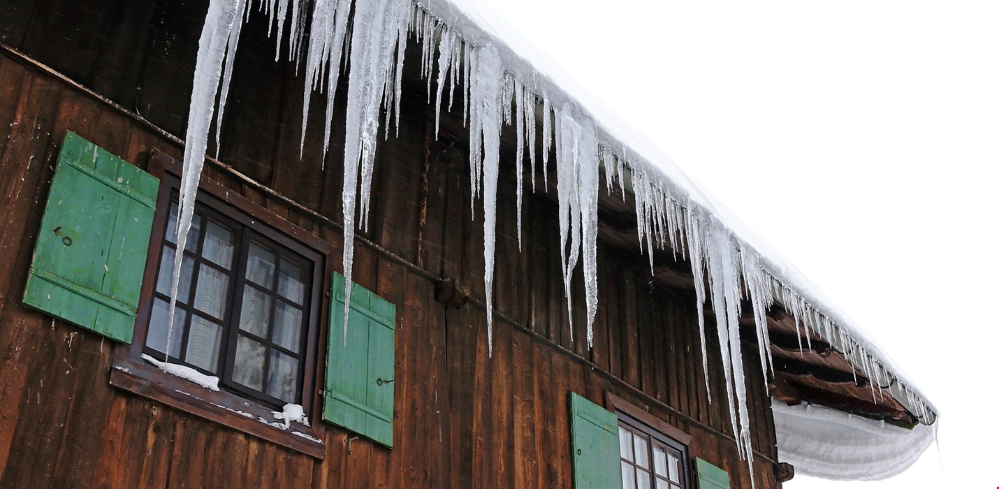 So schützen Sie Rohre und Leitungen vor Frost